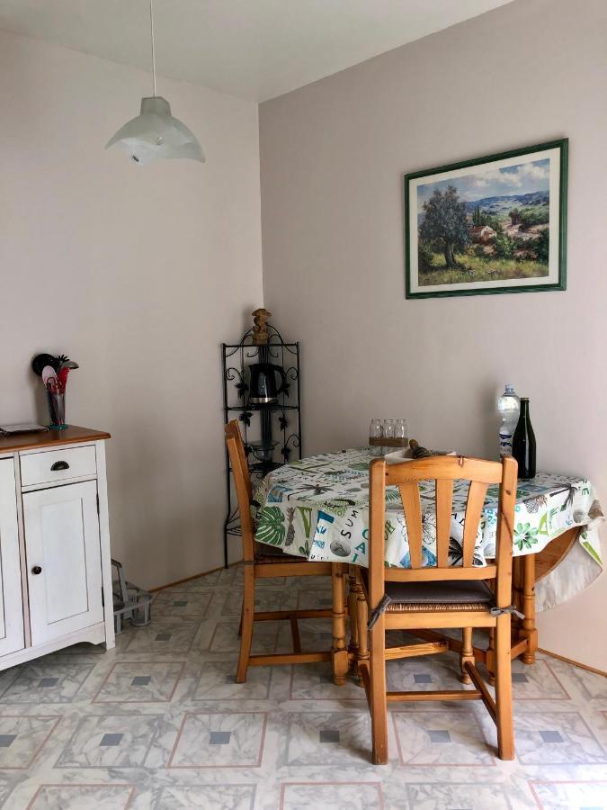 Lo'Gite L'Allee Du Val Lalaye Ngoại thất bức ảnh